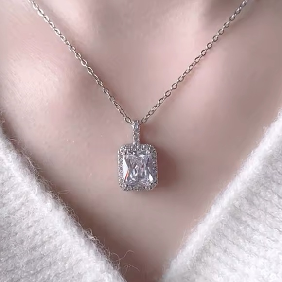 Necklace for women - Picture 3 of 6